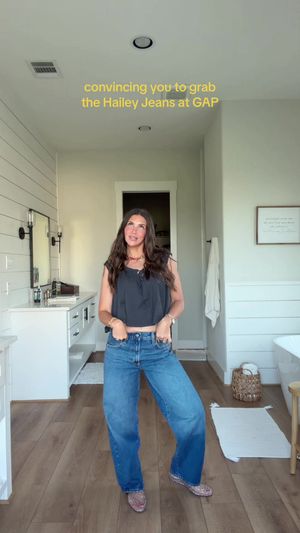 Video post by @chelswaterwall on TikTok