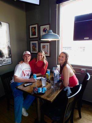 Image post by @barrysbarandgrill on Instagram