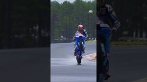 Video post by @motoamerica on YouTube