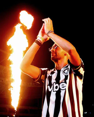 Image post by @botafogo on TikTok