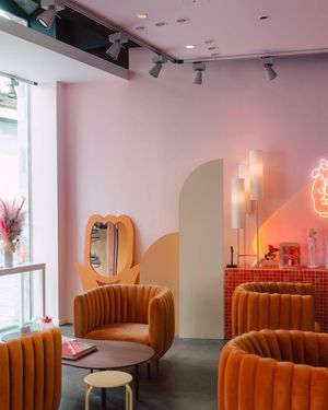 Image post by @madedotcom on Instagram