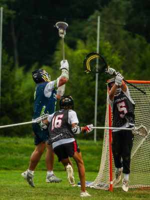Image post by @seattlestarzlax on Instagram