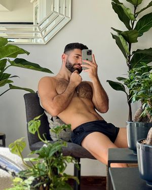 Image post by @itsrobbieg on Instagram