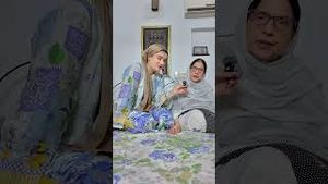 Video post by @sanaandayaana on YouTube