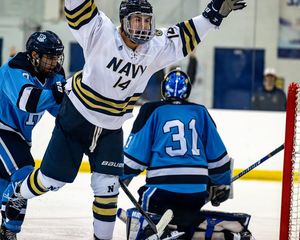 Image post by @navymenshockey on Instagram
