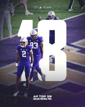 Image post by @uw_football on Instagram