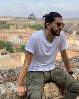 Image post by @soydavidduque on Instagram