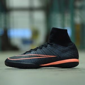 Image post by @soccerdotcom on Instagram