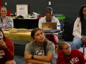 Video post by @RazorbackSB on Twitter