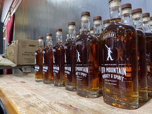 Image post by @10thmtnwhiskey on Twitter