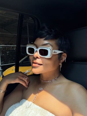 Image post by @tarajiphenson on Instagram