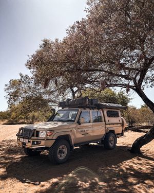 Image post by @mud_dust_overlanding on Instagram