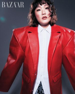 Image post by @harpersbazaarkorea on Instagram