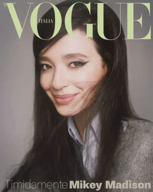 Image post by @vogueitalia on TikTok