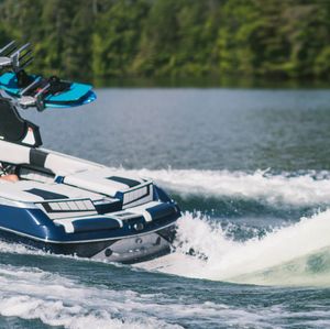 Image post by @malibuboats on Instagram