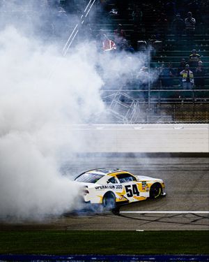 Image post by @NASCAROReillyAP on Twitter