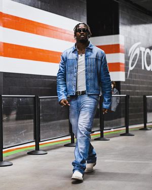 Image post by @obeezy on Instagram