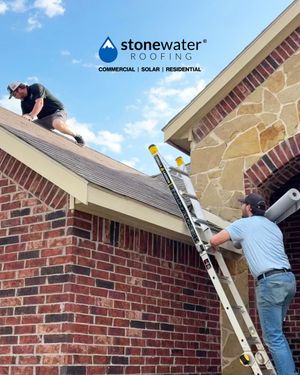 Image post by @stonewaterroofing on Instagram