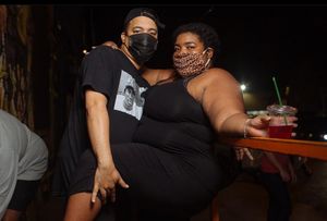 Image post by @dulcesloan on Instagram