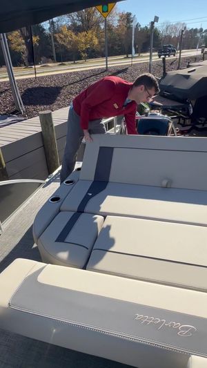 Image post by @charlotteskiboats on Facebook