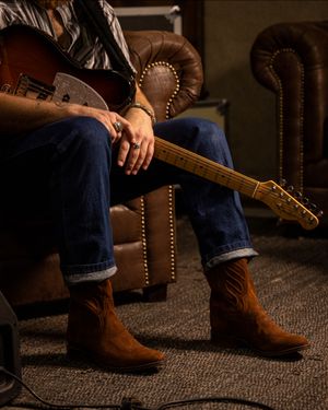 Image post by @tonylamaboots on Instagram