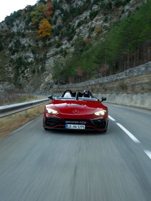 Image post by @mercedesamg on Instagram