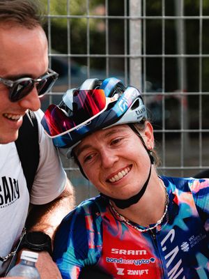 Image post by @wmncycling on Instagram