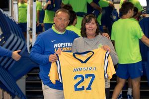 Image post by @HofstraMLAX on Twitter/X