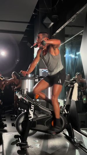 Video post by @globalaarmy on TikTok