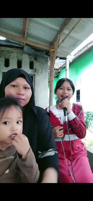 Video post by @da7april on TikTok