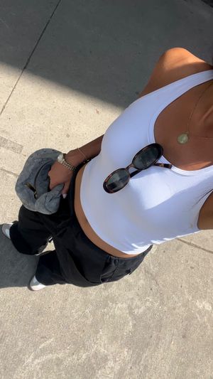 Video post by @kaylieestewart on Instagram