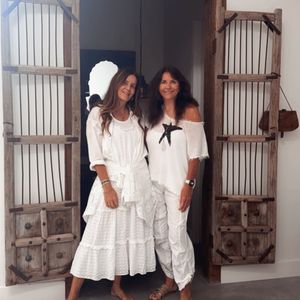 Image post by @lisamessenger on Instagram