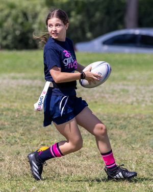 Image post by @girlsrugbysocal on Instagram