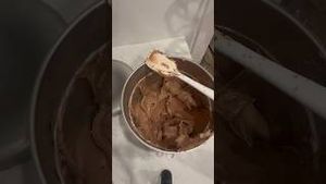 Video post by @theblondewhobakes on YouTube
