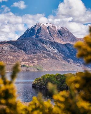 Image post by @visitscotland on Instagram