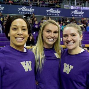 Image post by @uw_wbb on Instagram