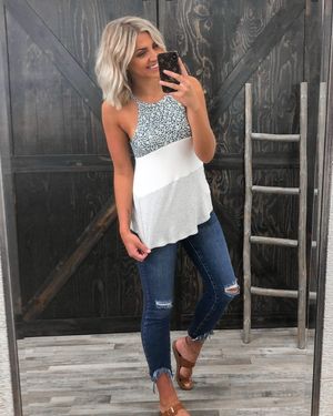 Image post by @shopfillyflair on Instagram