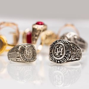 Image post by @UHouston on Twitter