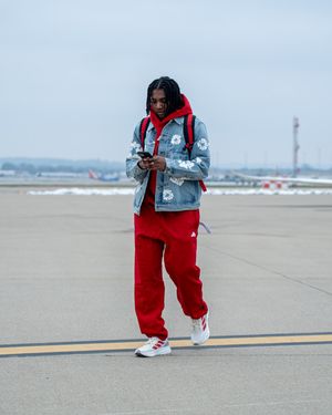 Image post by @louisvillewbb on Instagram