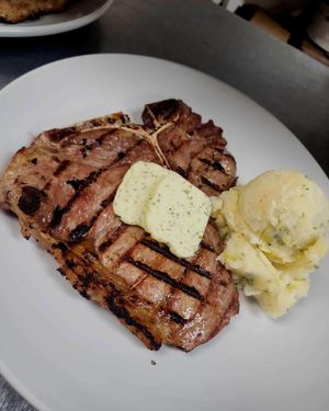 Image post by @harbortable on Instagram
