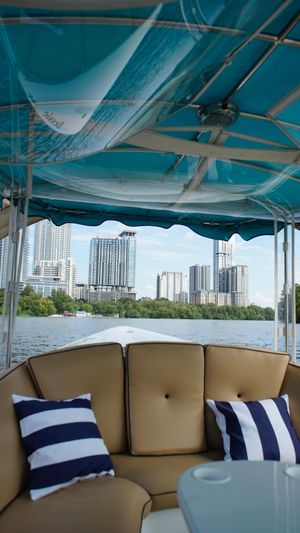 Video post by @retroboatrentalsatx on Facebook
