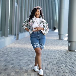 Image post by @womenofaka on Instagram