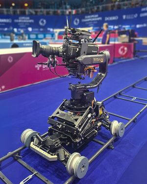 Image post by @motocrane_team on Instagram