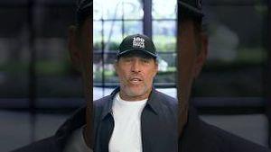 Video post by @TonyRobbinsLive on YouTube