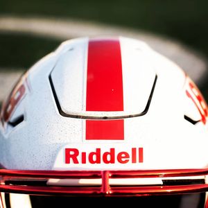 Image post by @riddellsports on Instagram