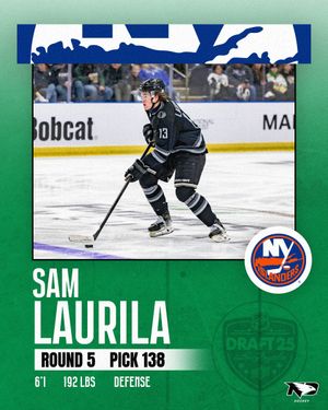 Image post by @UNDmhockey on Twitter
