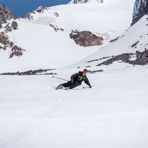 Image post by @j_skis on Instagram