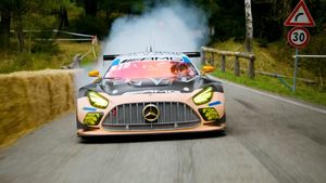 Image post by @race.service on Instagram