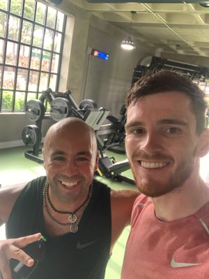 Image post by @danbanksnachmias on Instagram