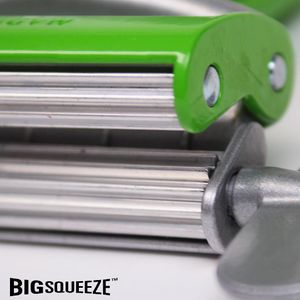 Image post by @yourbigsqueeze on Instagram